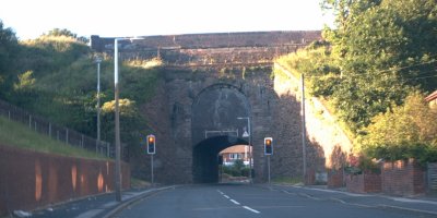 spouthouse viaduct south(20K)